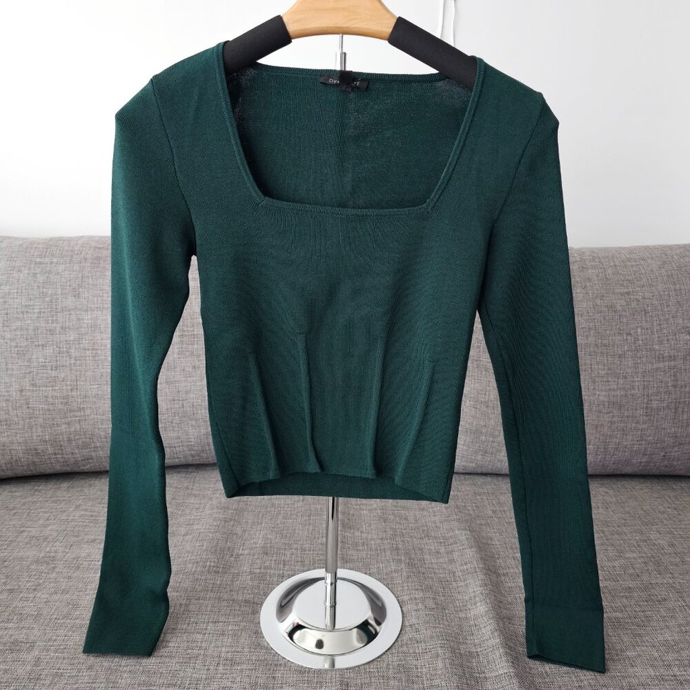 Forest green top